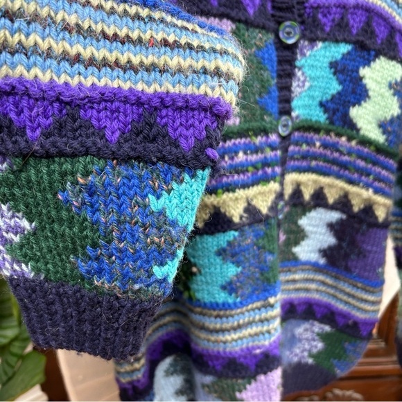 Handmade woven crochet chunky sweater fits XL/1X fair isle cardigan - Picture 10 of 11